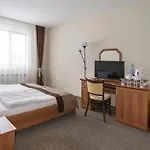 Kamena Отель