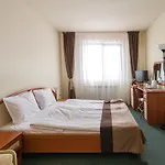 Отель Kamena 3*