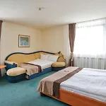Kamena 3*