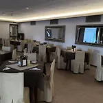 Kamena Hotel